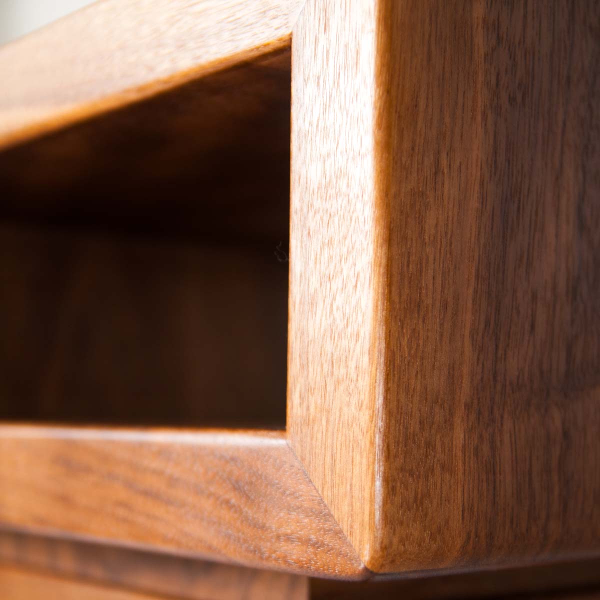 Bedside table, lower front right profile